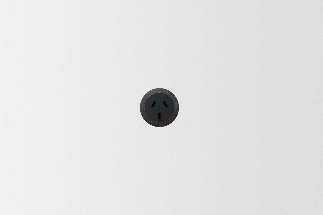 ZETR 48 Carbon Single Outlet Covers | Black Outlet